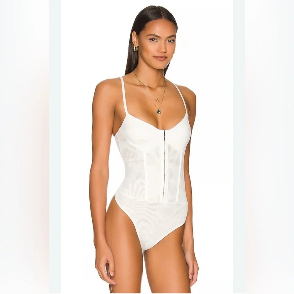 NWT Free People Ivory‎ Bodysuit Top Chic Casual Minimalist